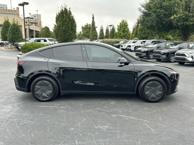 Used 2026 Tesla Model Y 2WD image 3