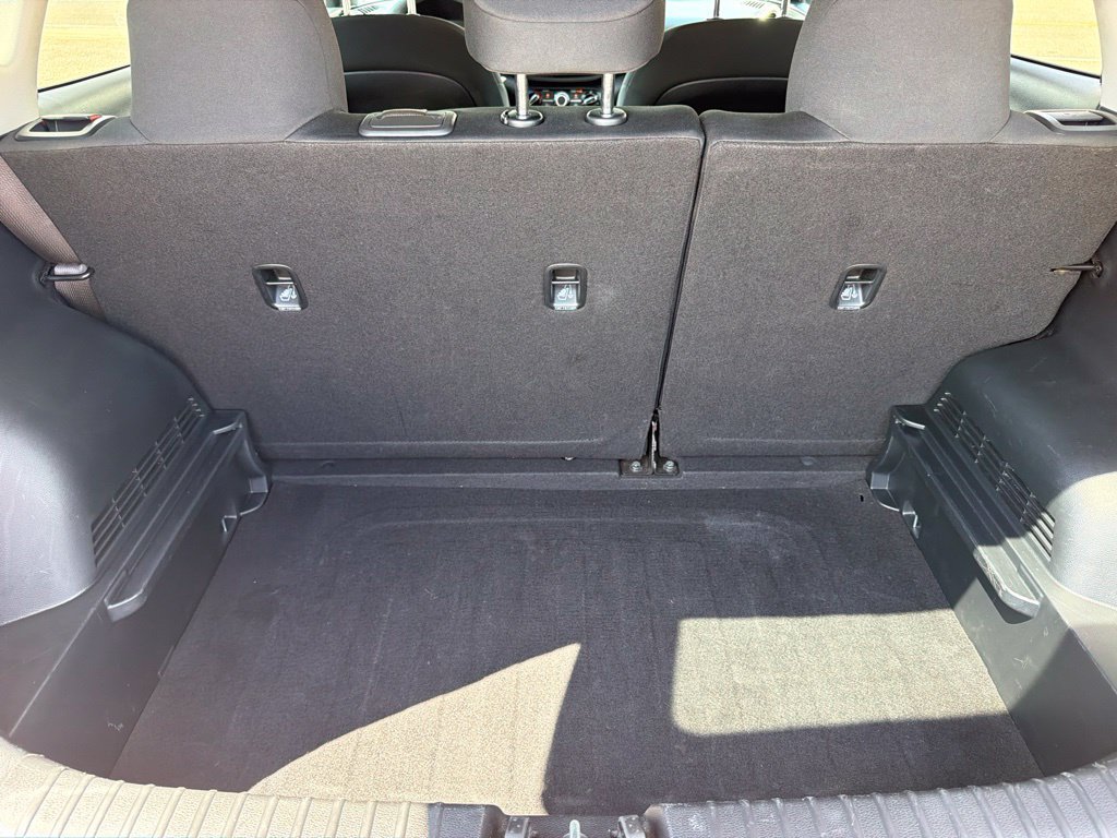 Used 2024 Kia Soul LX w/ Option Group 015 FWD image 16