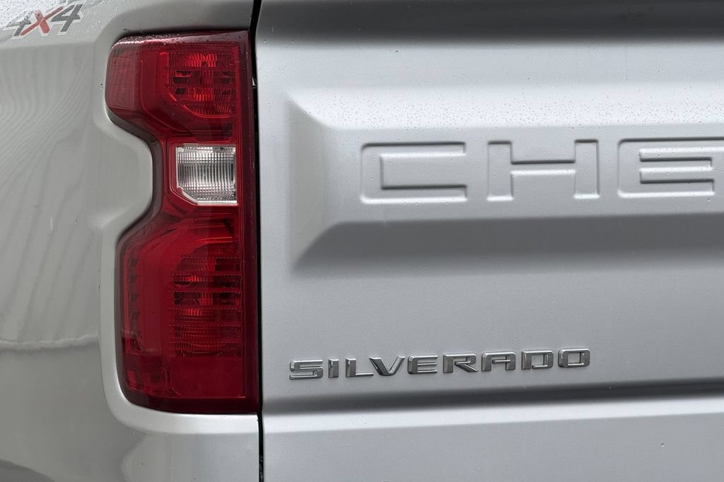 Used 2021 Chevrolet Silverado 1500 W/T w/ WT Convenience Package AWD/4WD image 20