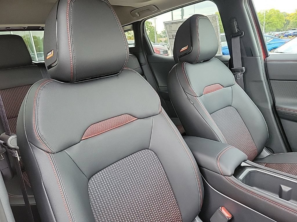 New 2026 Nissan Kicks SR w/ SR Premium Package AWD/4WD image 14