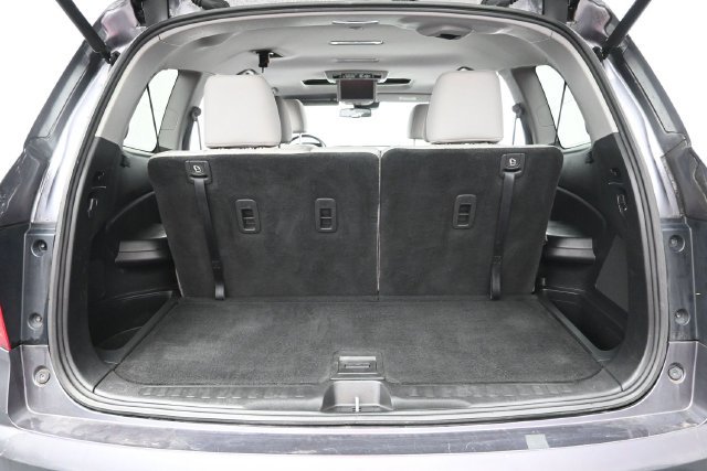 Used 2016 Honda Pilot Touring image 31