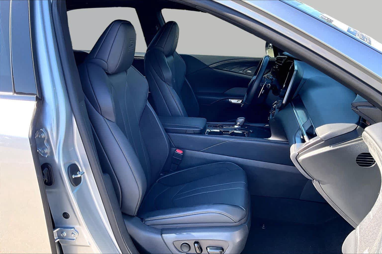 Used 2024 Lexus RX 500h F Sport w/ Convenience Package AWD/4WD image 8