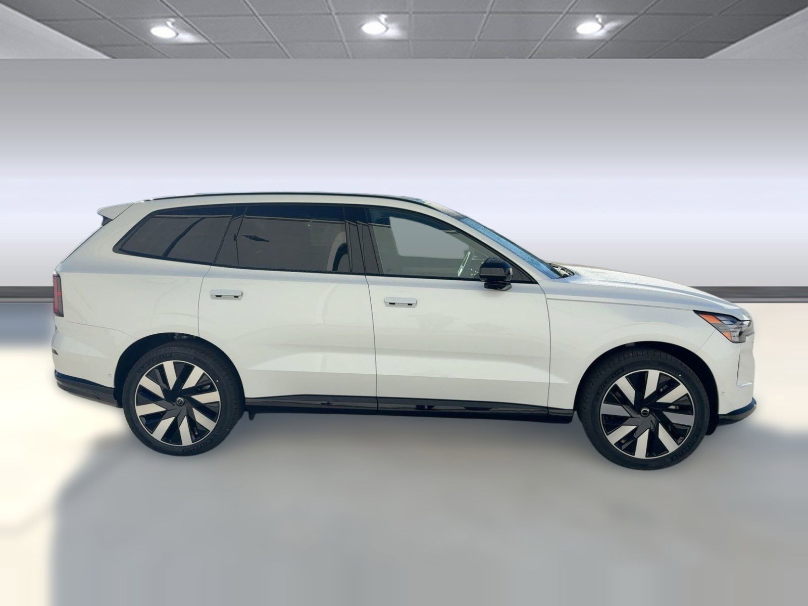New 2025 Volvo EX90 Plus AWD/4WD image 8