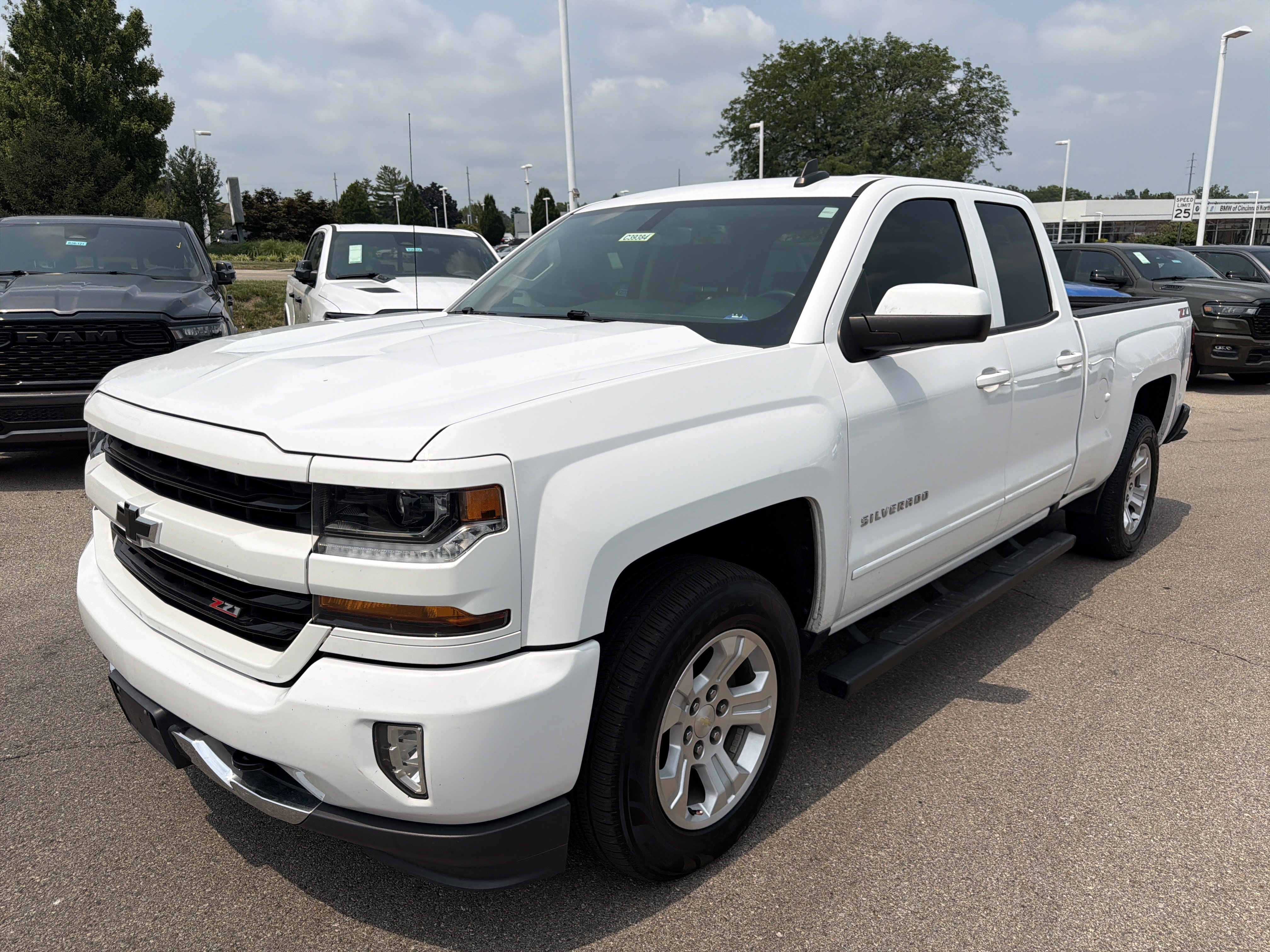 Used 2019 Chevrolet Silverado 1500 LT w/ All Star Edition AWD/4WD image 4