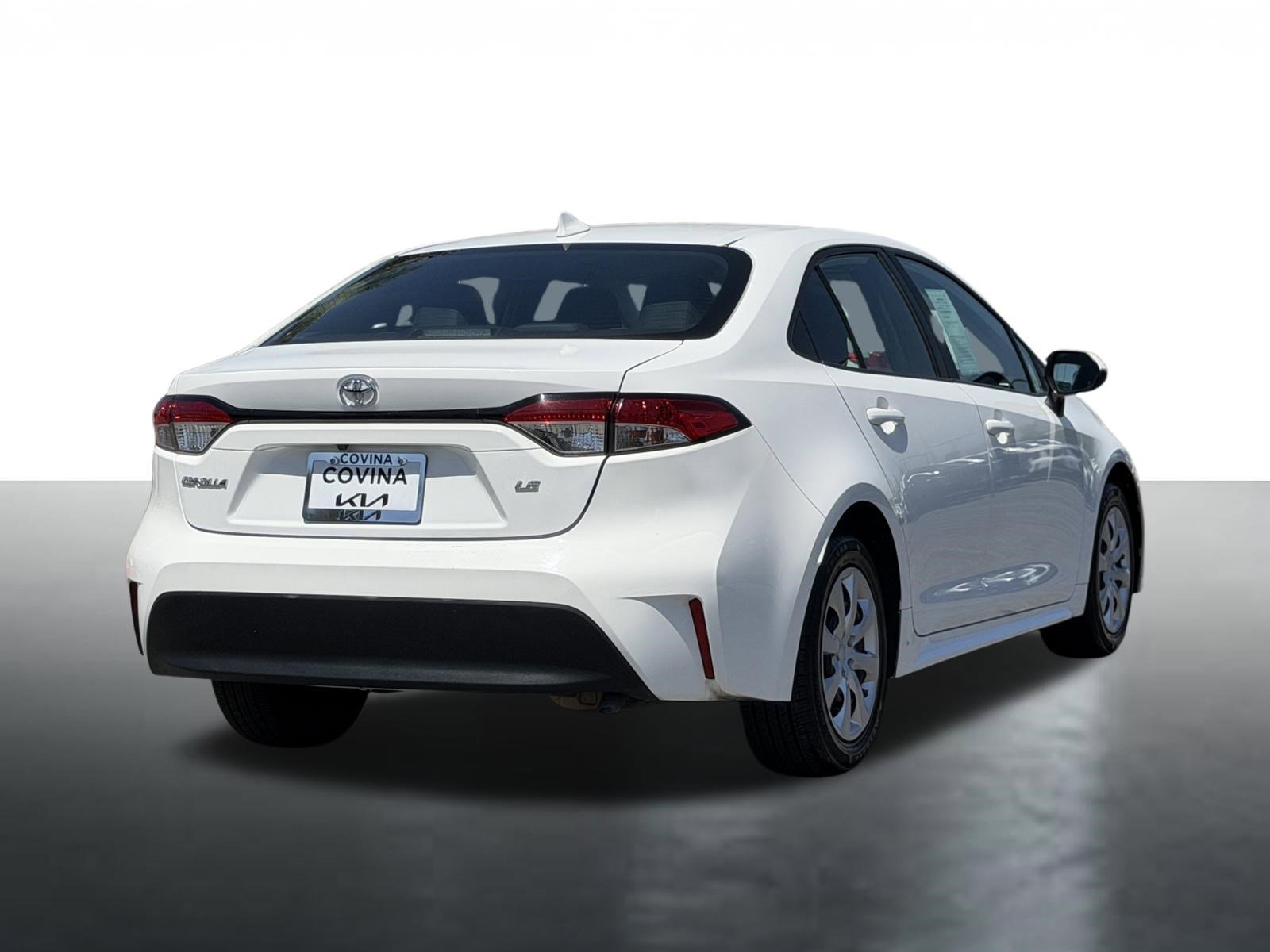 Used 2024 Toyota Corolla LE FWD image 8