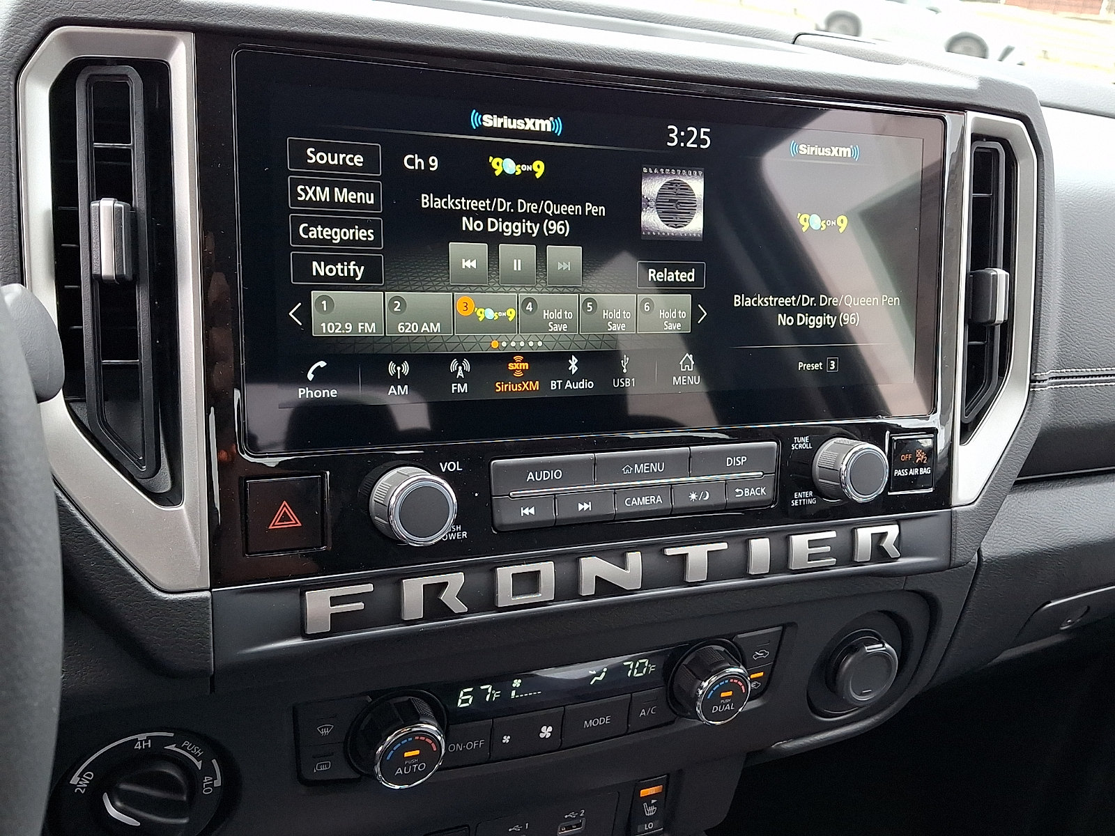 New 2026 Nissan Frontier SV w/ SV Convenience Package AWD/4WD image 12