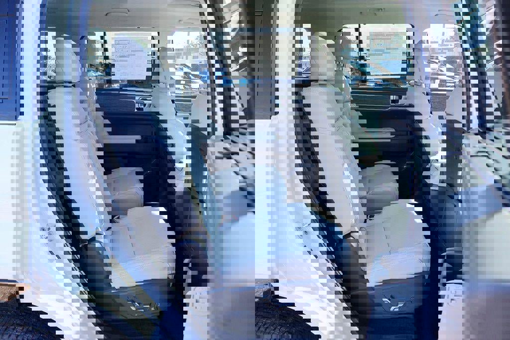 New 2026 Hyundai Santa Fe Calligraphy image 10