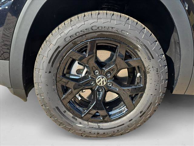 New 2026 Volkswagen Atlas Peak Edition AWD/4WD image 10