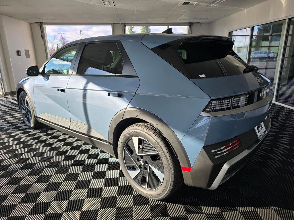 New 2026 Hyundai Ioniq 5 SEL image 6