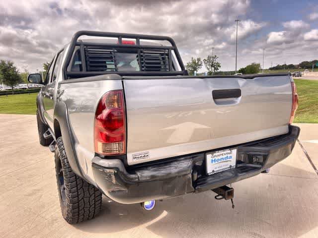 Used 2014 Toyota Tacoma PreRunner w/ Convenience Package RWD image 5