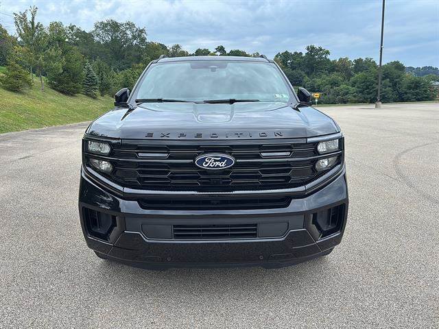 New 2027 Ford Expedition Platinum w/ Stealth Performance Package AWD/4WD image 7