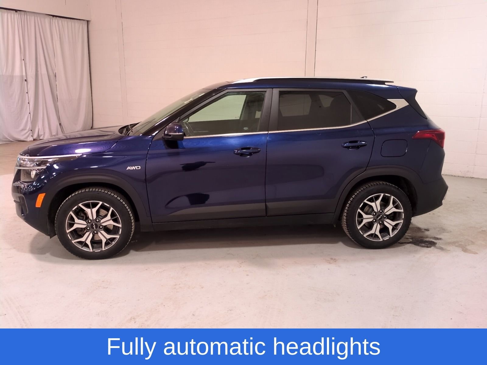 Used 2022 Kia Seltos EX image 6