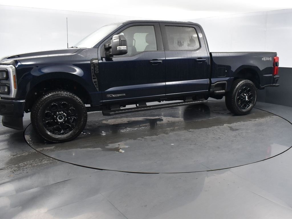 New 2025 Ford F350 Lariat w/ Black Appearance Package image 16