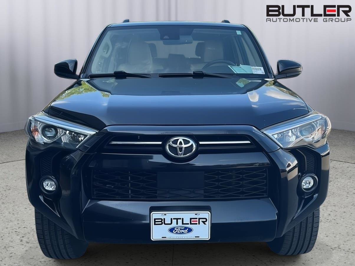 Used 2021 Toyota 4Runner SR5 image 9