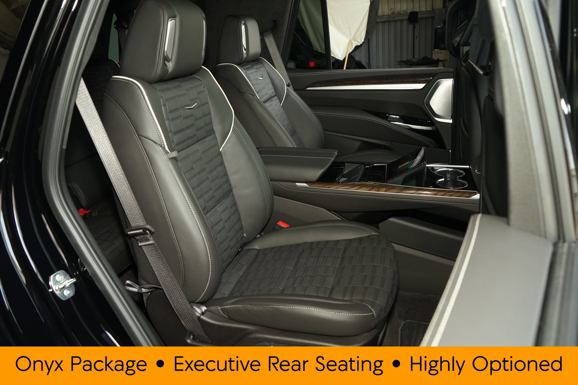 Used 2026 Cadillac Escalade Platinum Sport AWD/4WD image 21