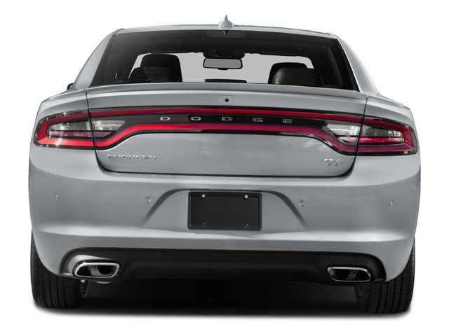 Used 2017 Dodge Charger R/T w/ Blacktop Package RWD image 8