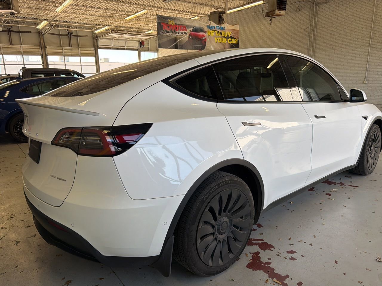 Used 2021 Tesla Model Y Long Range image 5