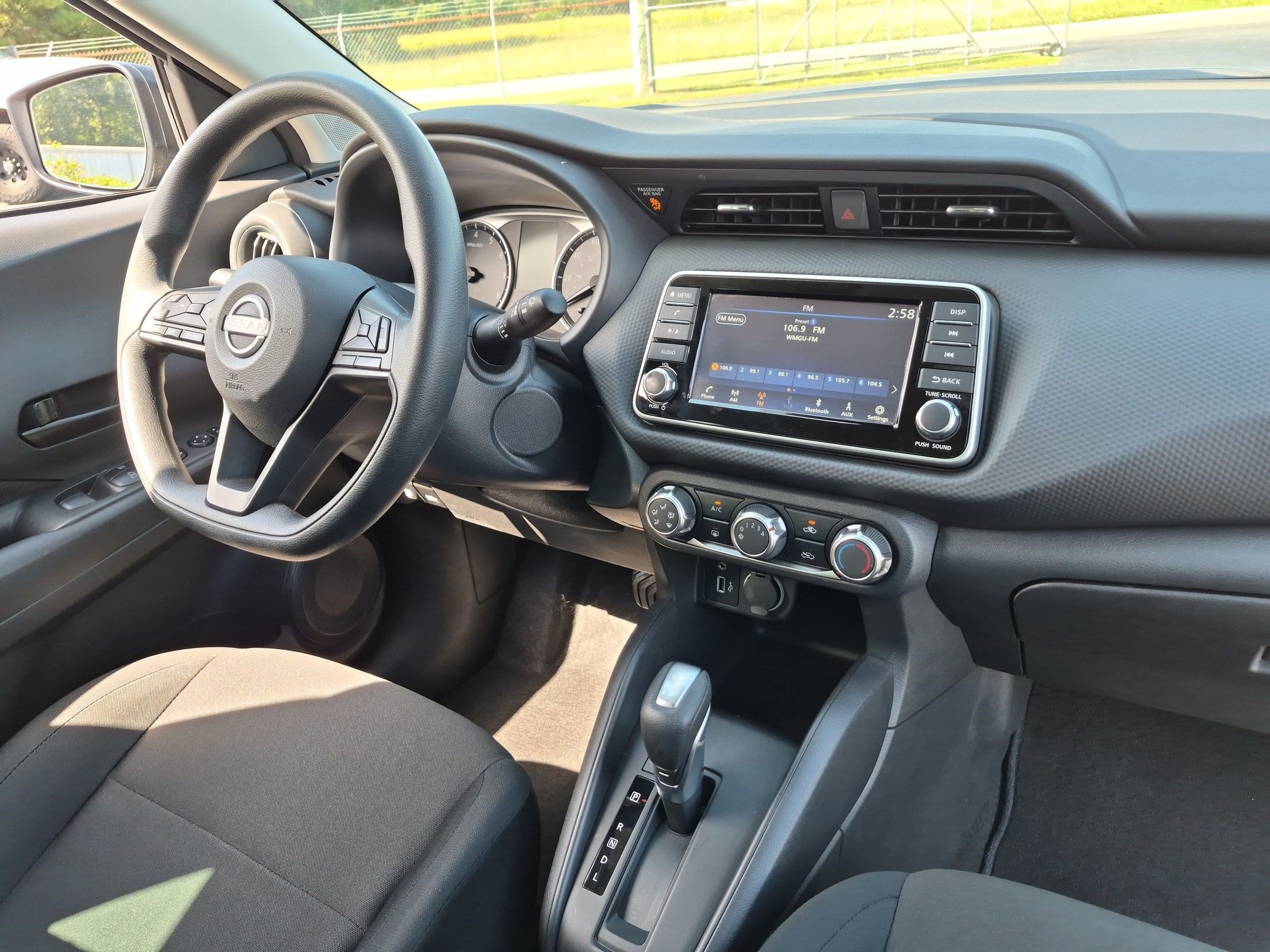 Used 2025 Nissan Kicks Play S FWD image 34