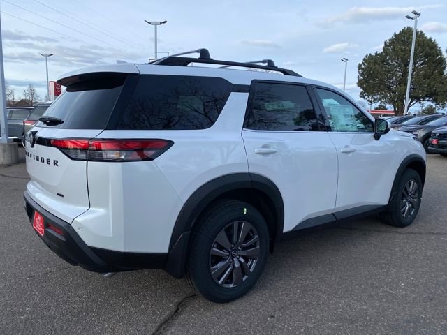 New 2025 Nissan Pathfinder SV image 5