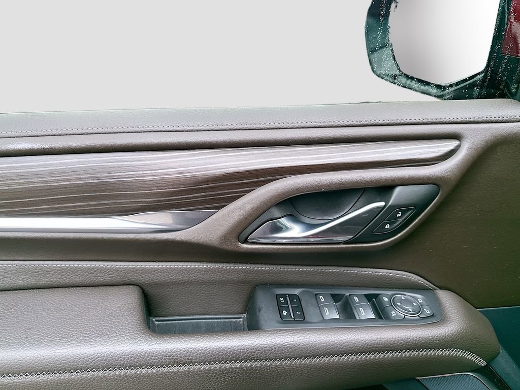 Used 2024 GMC Yukon Denali w/ Denali Reserve Package image 9