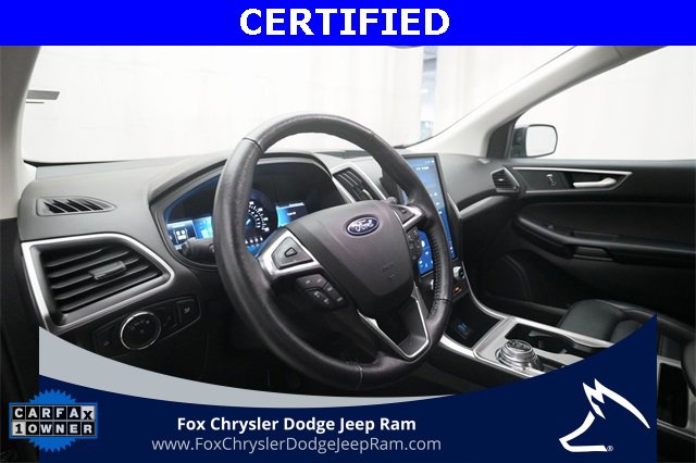 Used 2024 Ford Edge SEL image 7