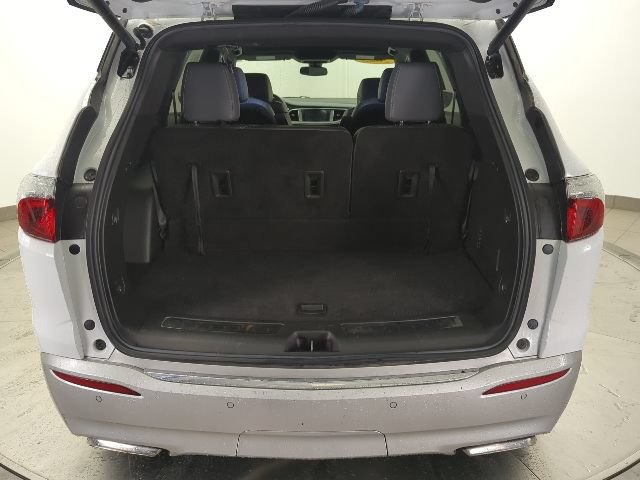 Used 2023 Buick Enclave Essence FWD image 29
