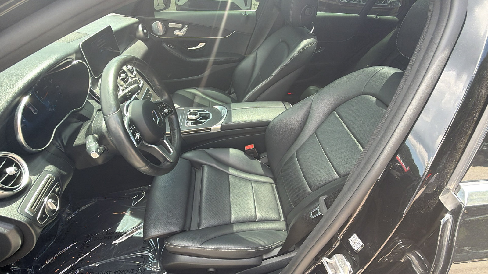 Used 2021 Mercedes-Benz C 300 4MATIC Sedan w/ Premium Package image 16