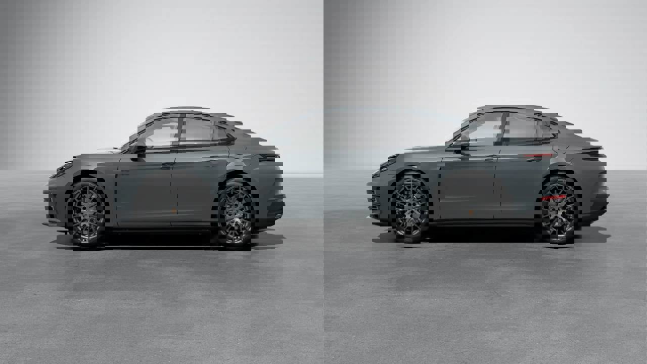 New 2026 Porsche Panamera 4 image 2
