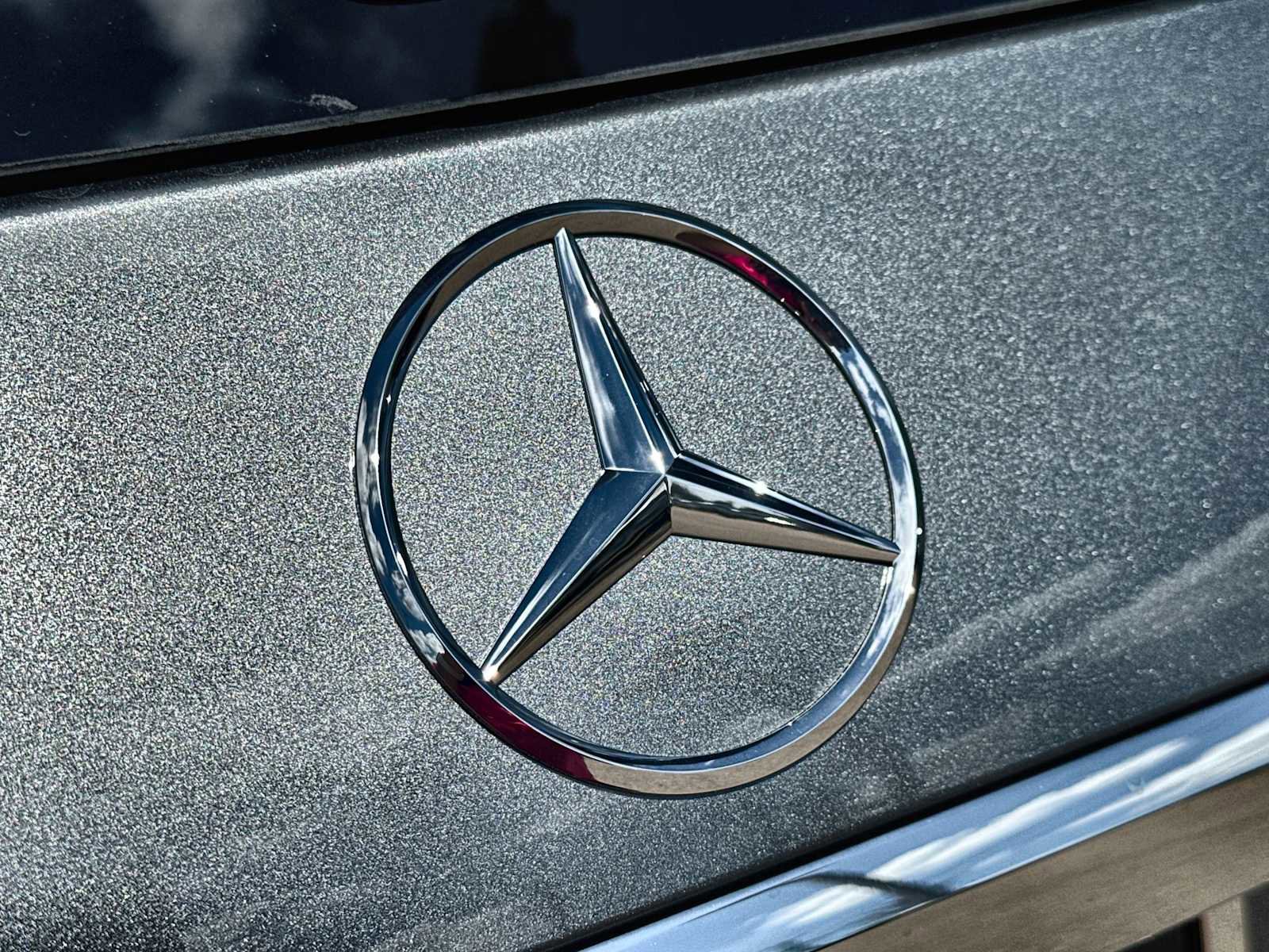 New 2026 Mercedes-Benz GLS 450 4MATIC image 16