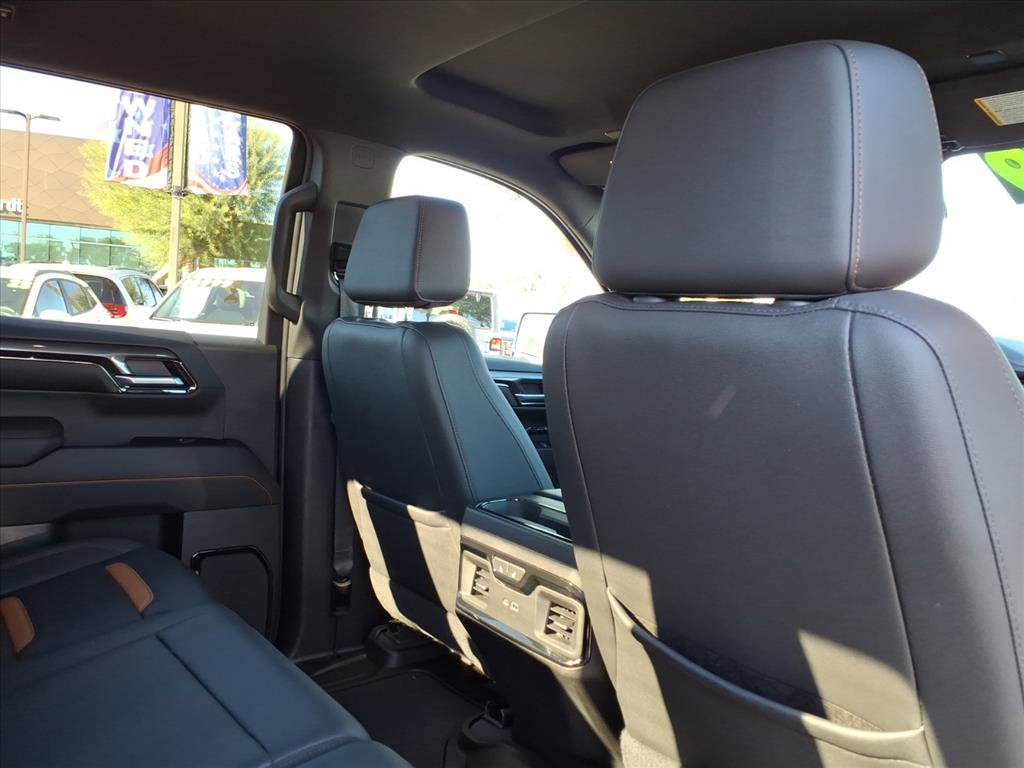 Used 2023 GMC Sierra 1500 AT4 w/ AT4 Premium Package image 13