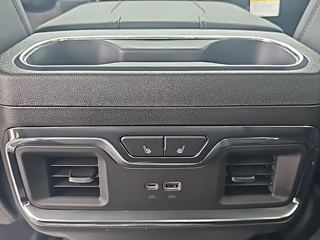 New 2026 GMC Sierra 1500 SLT w/ SLT Premium Plus Package image 17