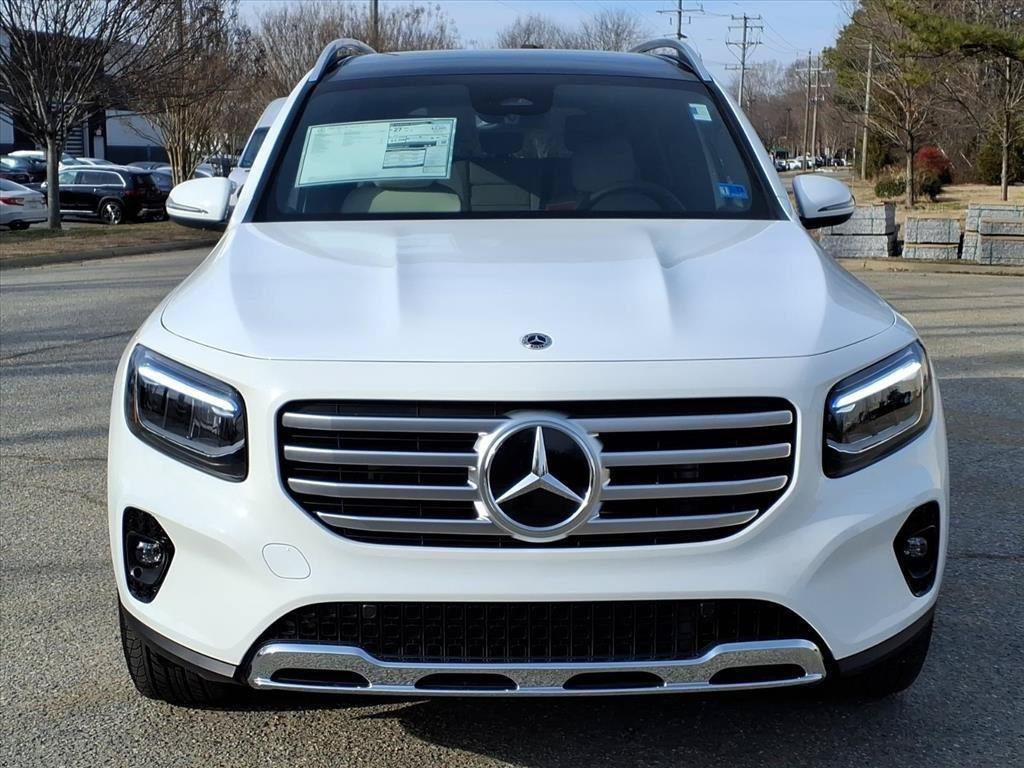 New 2026 Mercedes-Benz GLB 250 4MATIC image 3