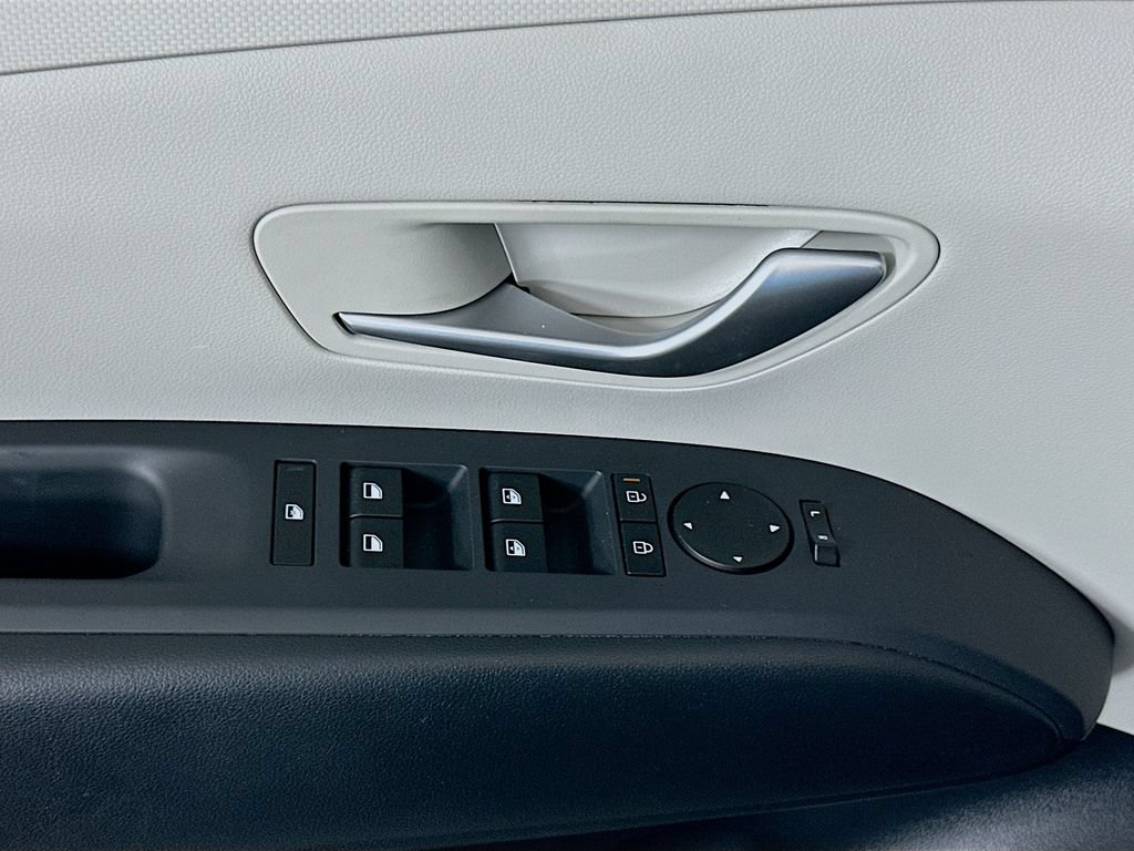 Certified 2026 Hyundai Tucson SEL FWD image 17