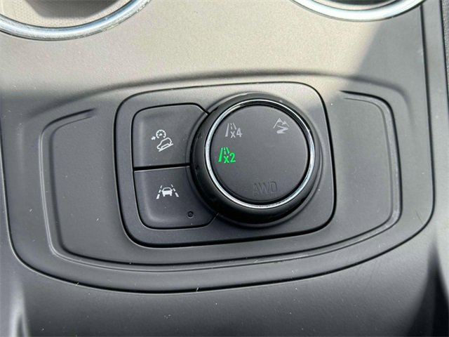 Used 2022 GMC Terrain SLE w/ Elevation Edition image 30