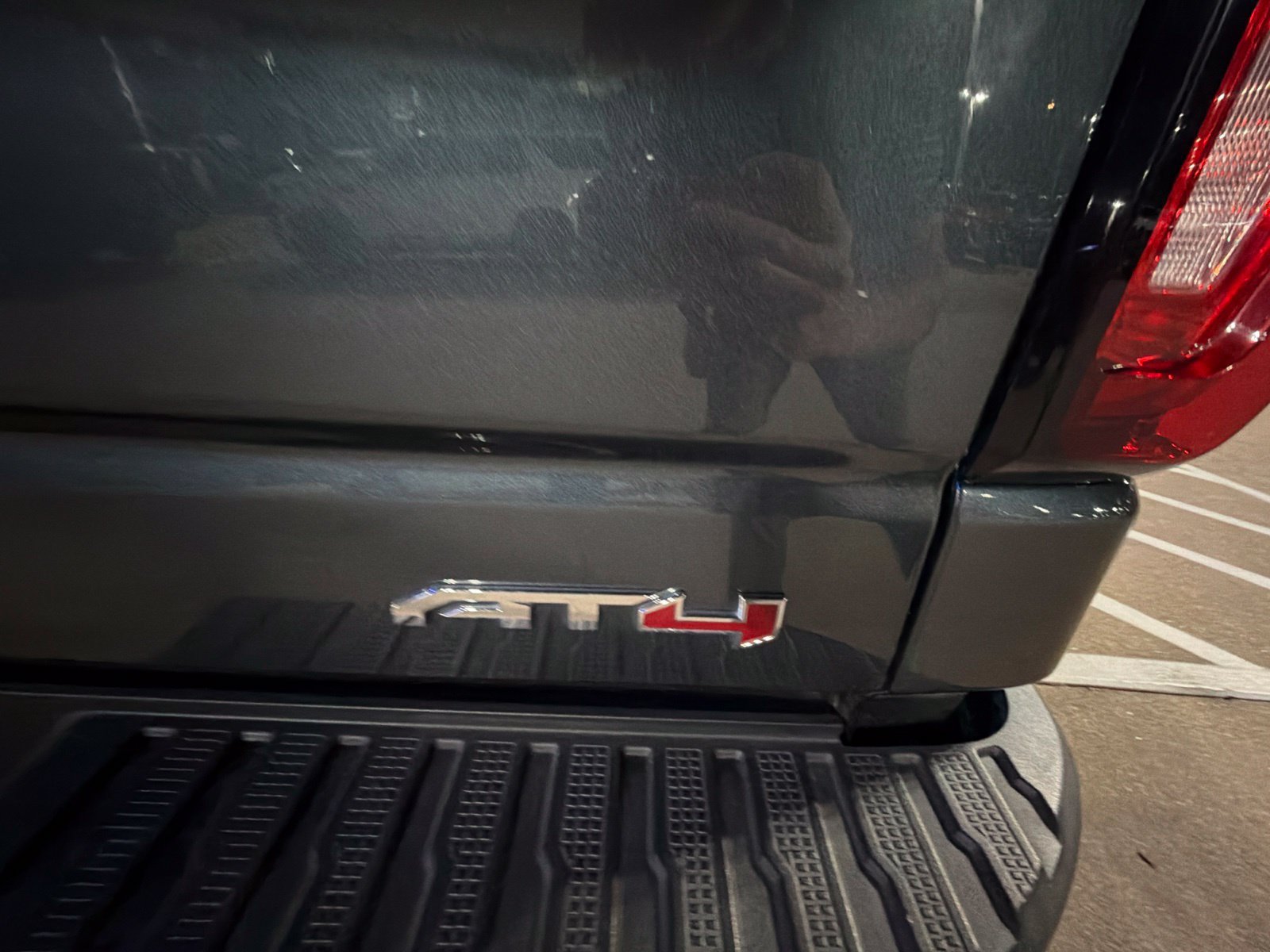 Used 2021 GMC Sierra 1500 AT4 w/ AT4 Premium Package AWD/4WD image 15