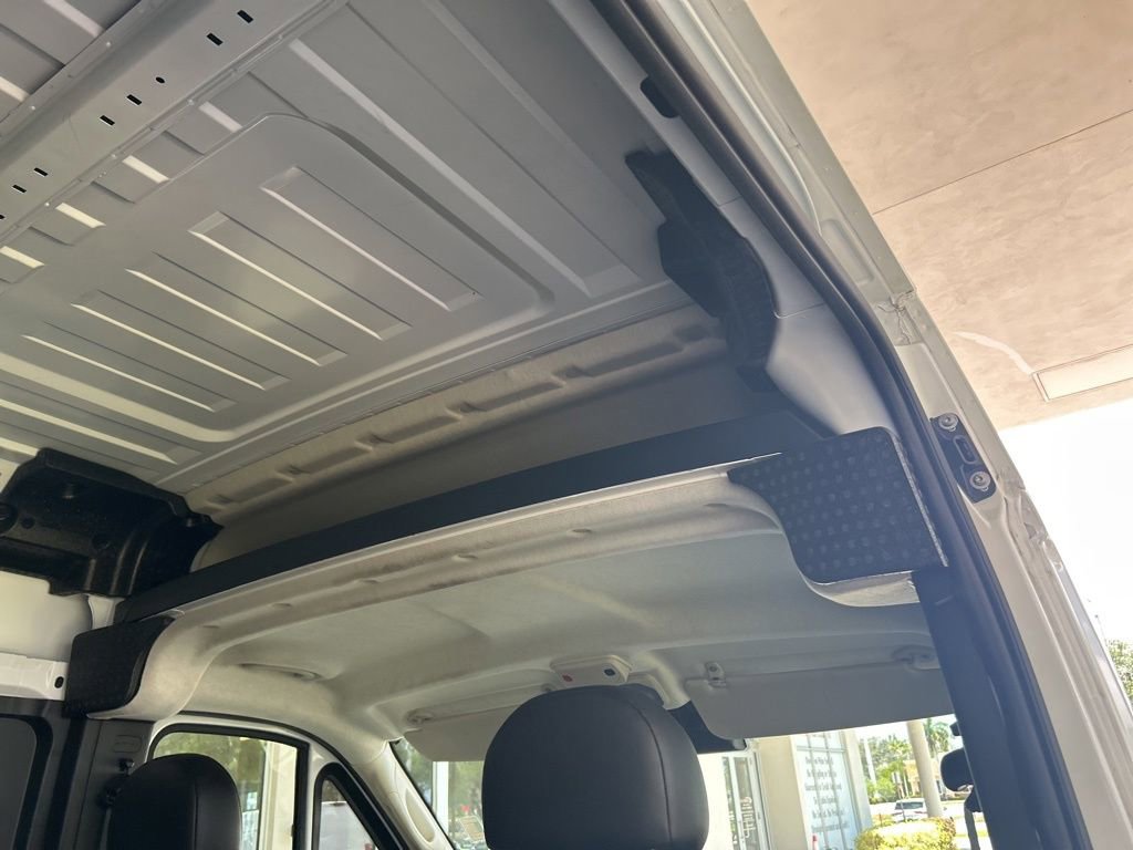 Used 2025 RAM ProMaster 2500 w/ Convenience Group FWD image 27