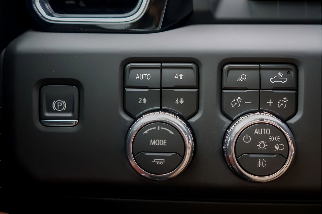 New 2026 GMC Sierra 3500 Denali Ultimate image 16