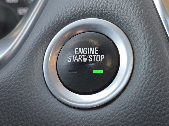 Used 2019 Chevrolet Traverse LT image 12