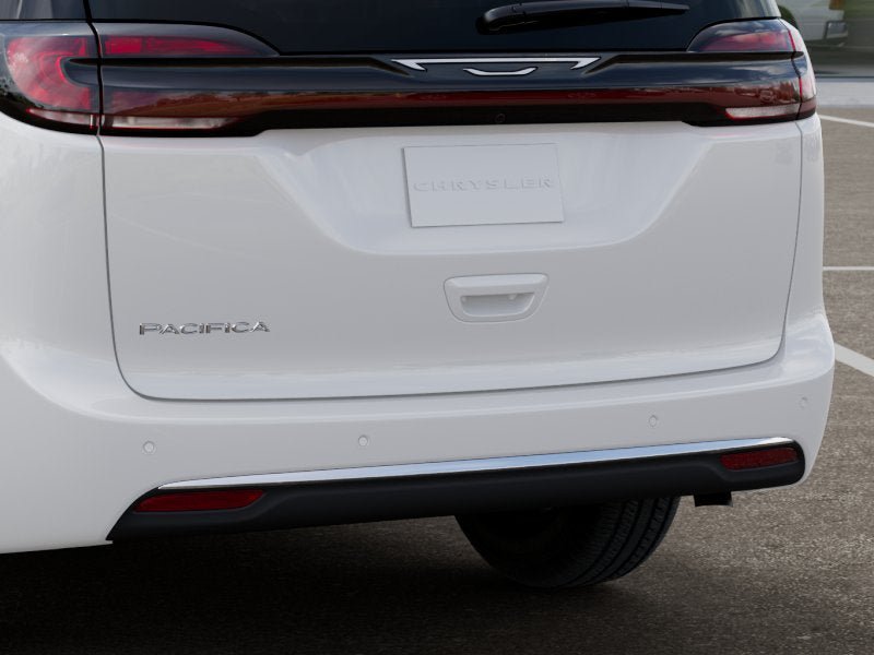 New 2027 Chrysler Pacifica Select FWD image 39