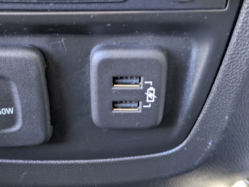 Used 2023 Buick Enclave Premium w/ Experience Buick Package image 17