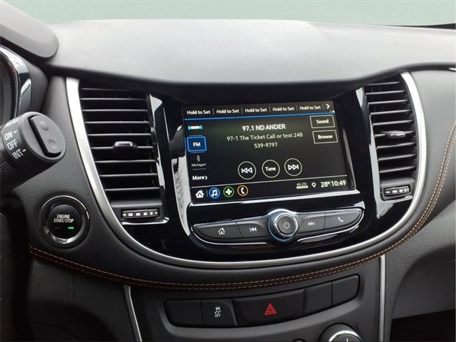 Used 2019 Chevrolet Trax LT w/ LT Convenience Package image 17