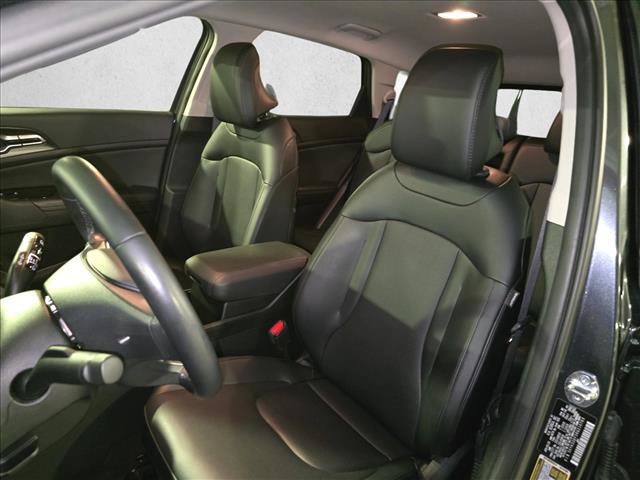 Used 2024 Kia Sportage EX FWD image 14