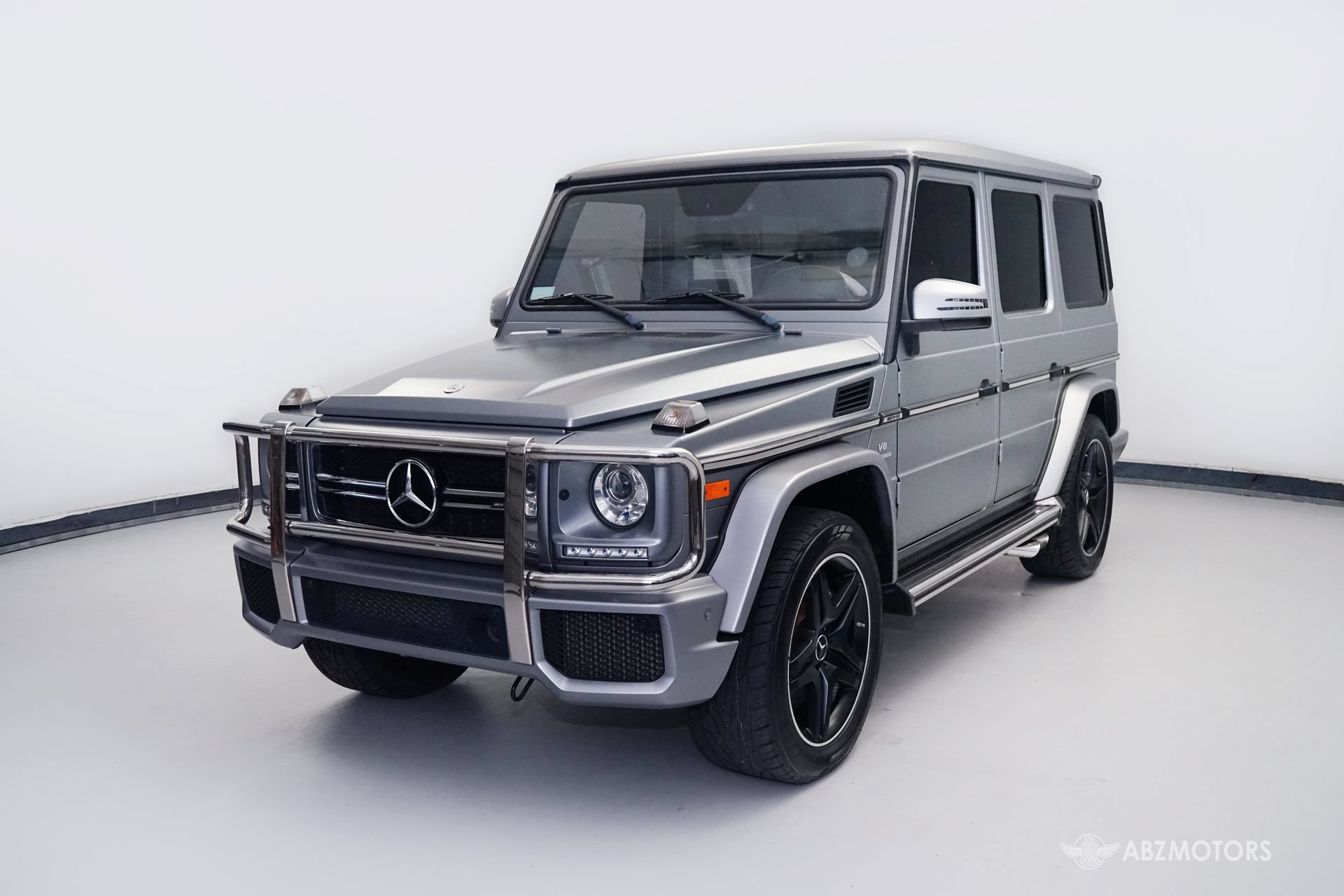 Used 2017 Mercedes-Benz G 63 AMG 4MATIC image 2
