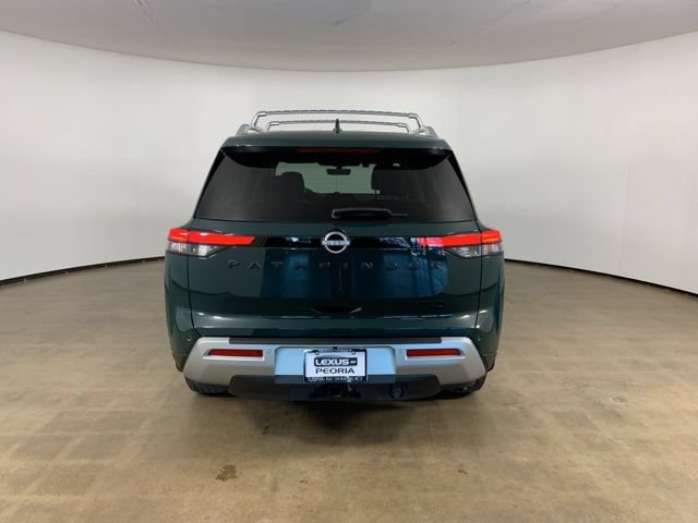 Used 2025 Nissan Pathfinder Platinum w/ Lighting Package (N93) AWD/4WD image 10