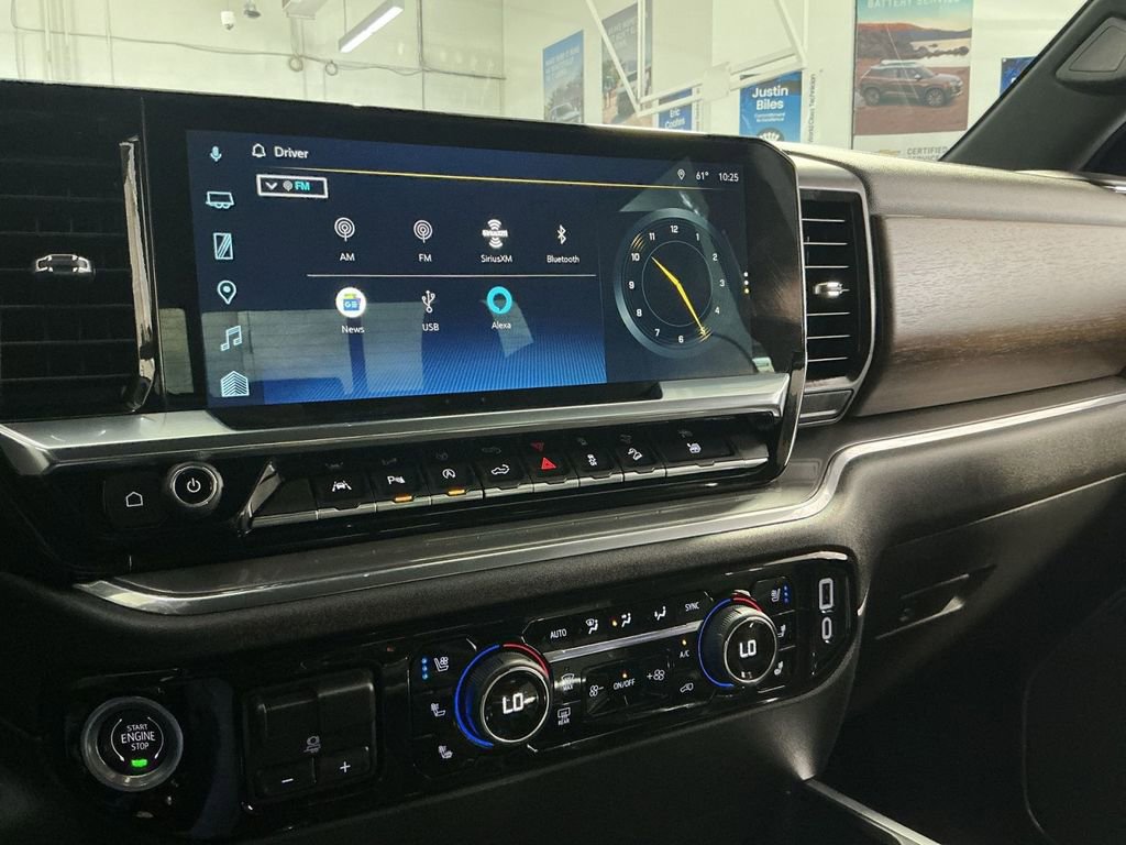 Used 2024 Chevrolet Silverado 1500 High Country w/ Midnight Edition image 19