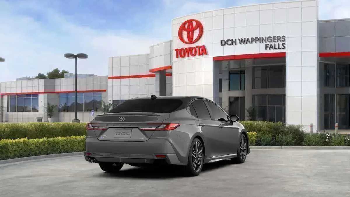 New 2026 Toyota Camry XSE w/ Premium Package AWD/4WD image 11