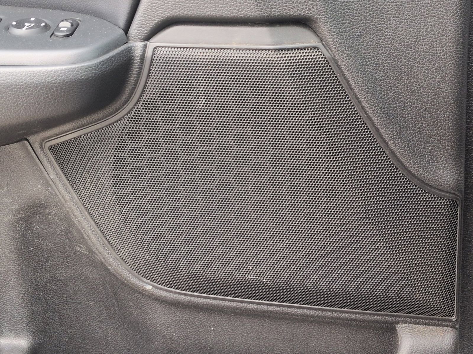 Used 2018 Honda CR-V Touring image 32