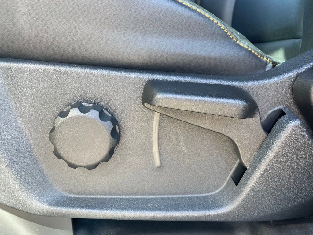 Used 2024 Ford Bronco Badlands image 12