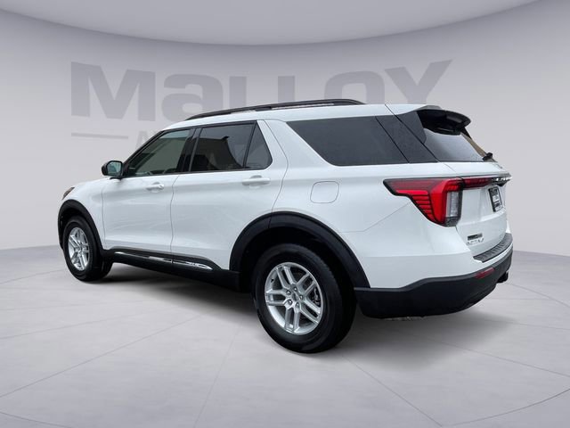 Certified 2025 Ford Explorer Active image 3