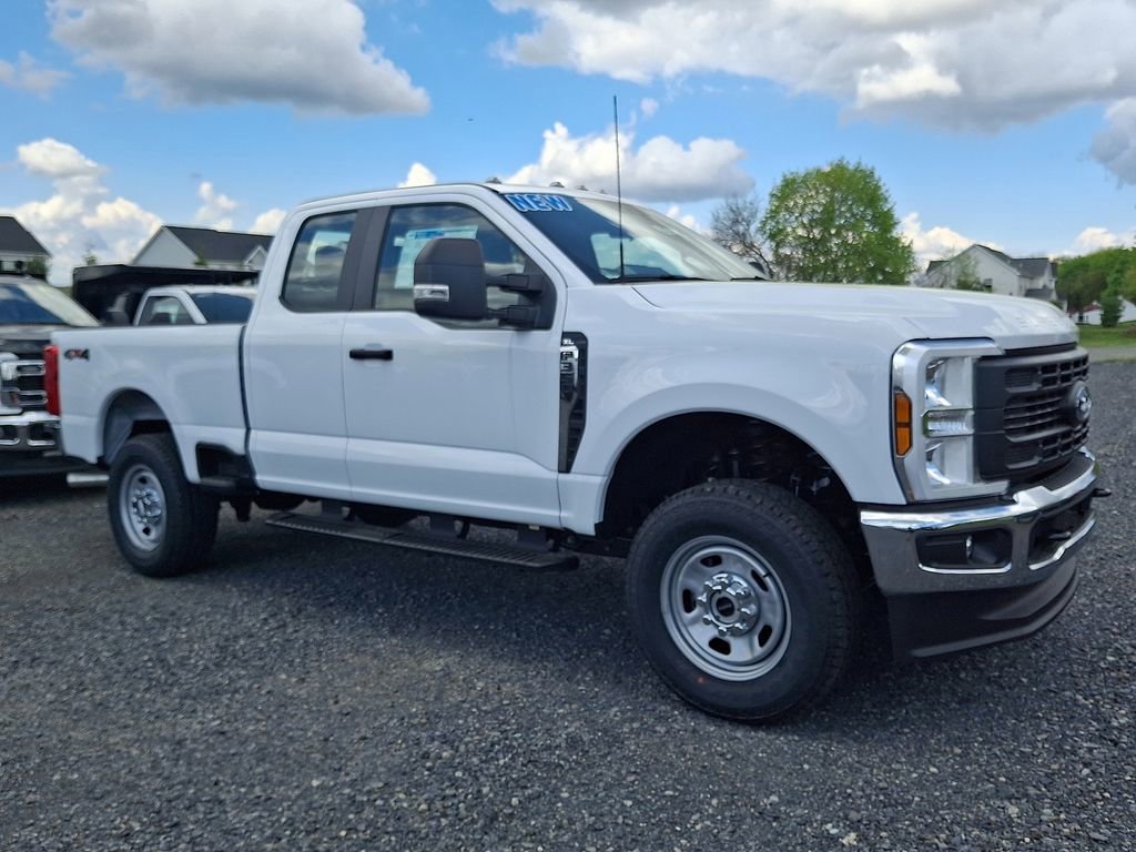 New 2026 Ford F350 XL w/ XL Chrome Package image 2
